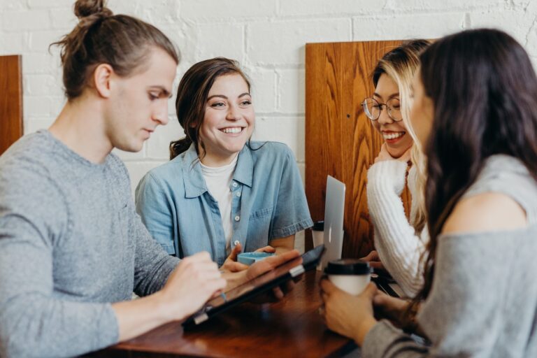 Ingin Membuat Tim Digital Marketing Untuk Bisnis? Ini Rekomendasi Paling Idealnya tim digital marketing