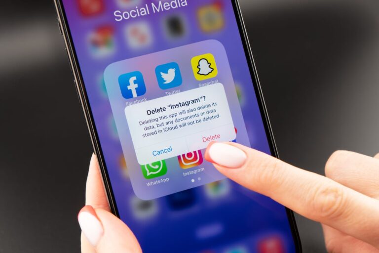 3 Cara Deactivate Instagram Sementara & Permanen, Mudah! 3 Cara Deactivate Instagram Sementara & Permanen, Mudah!